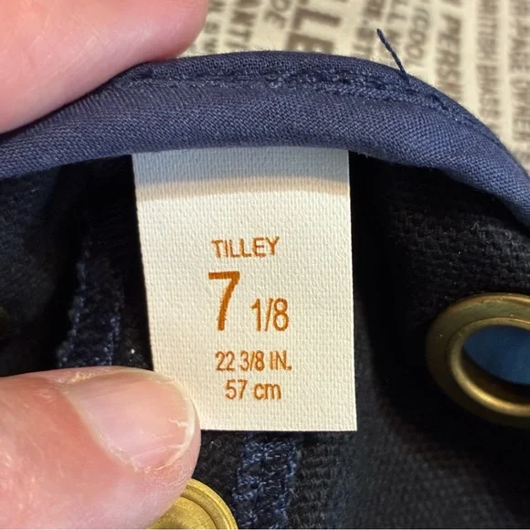 Tilley Classic T3 Hat, Size 7 1/8” Navy Blue